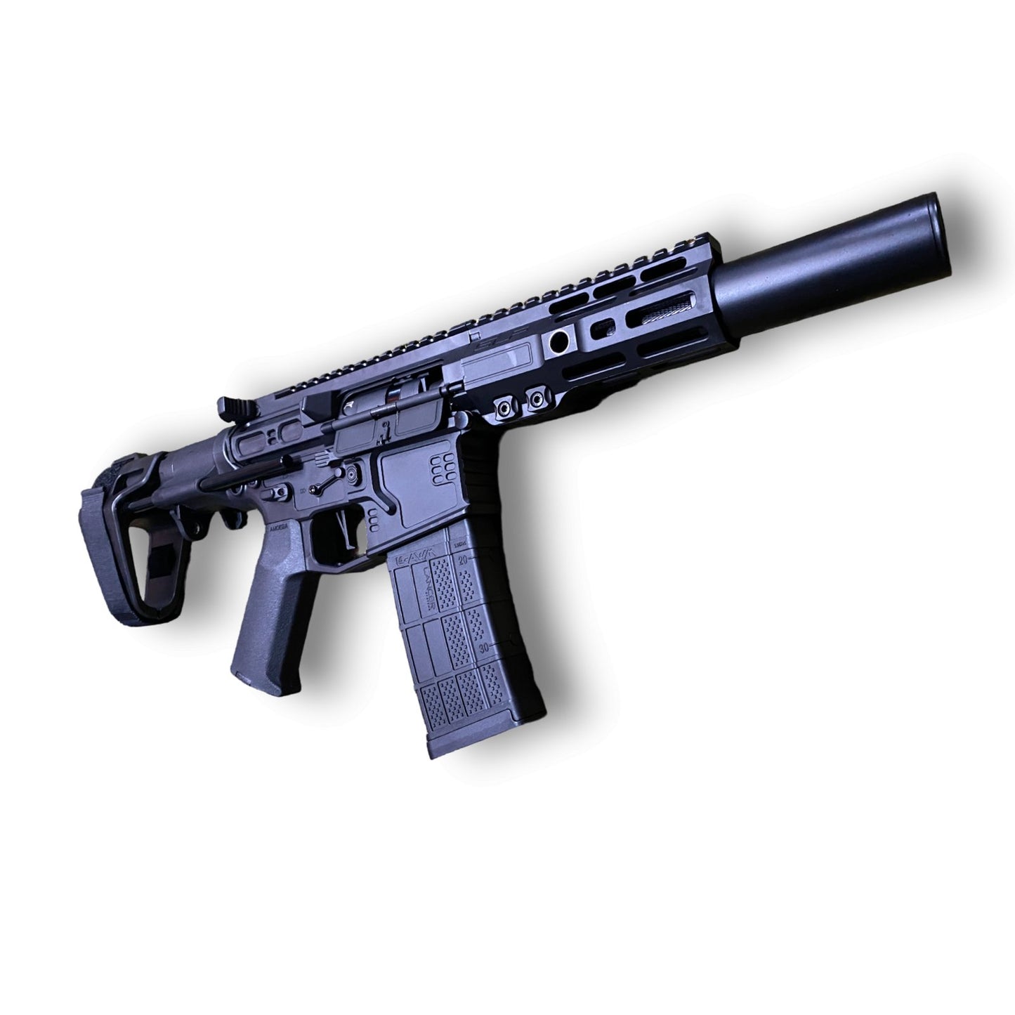 A black Jingli SLR Gen 4 Gel Blaster with a short barrel, pistol grip, and detachable magazine offers tactical flexibility. Viewed from a slight angle against a white background, it also features an efficient high-speed 480 motor for enhanced performance.